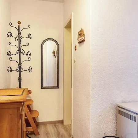 Holiday home Makrele